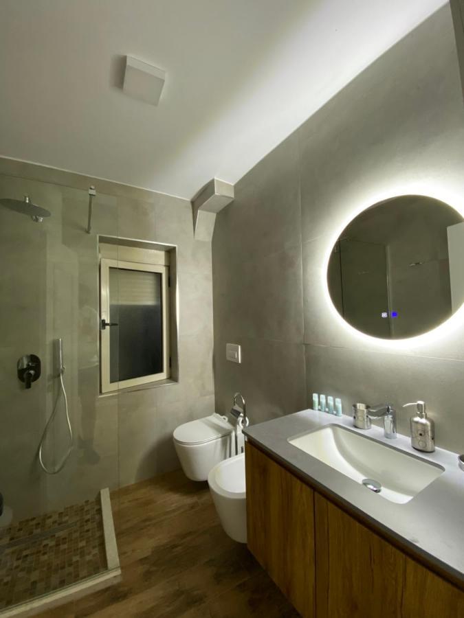Apartment Lucas Downtown Tirana